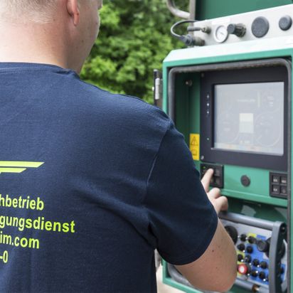 GAT mbH & Co.KG Entsorgungsfachbetrieb und Abscheidetechnik Leistungen 02